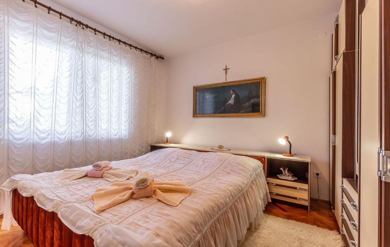 Irena Apartment โปเรช ภายนอก รูปภาพ